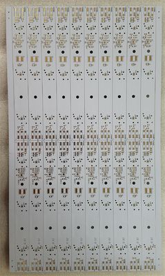 좋은 가격 1L 알루미늄 PCB 보드 1.5mm LED 조명용 흰색 솔더 마스크 온라인으로