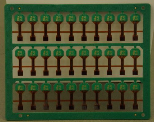 품질 ENIG Surface Finish 4 Layer Rigid Flexible Printed Circuit Board With FR4+PI Material 공장
